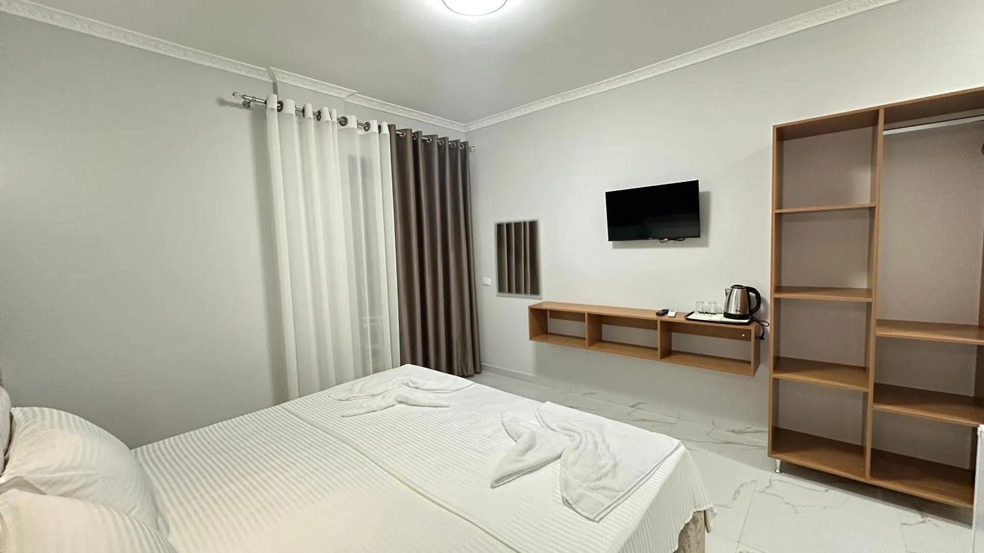 Liel Holiday Vlorë Hotel