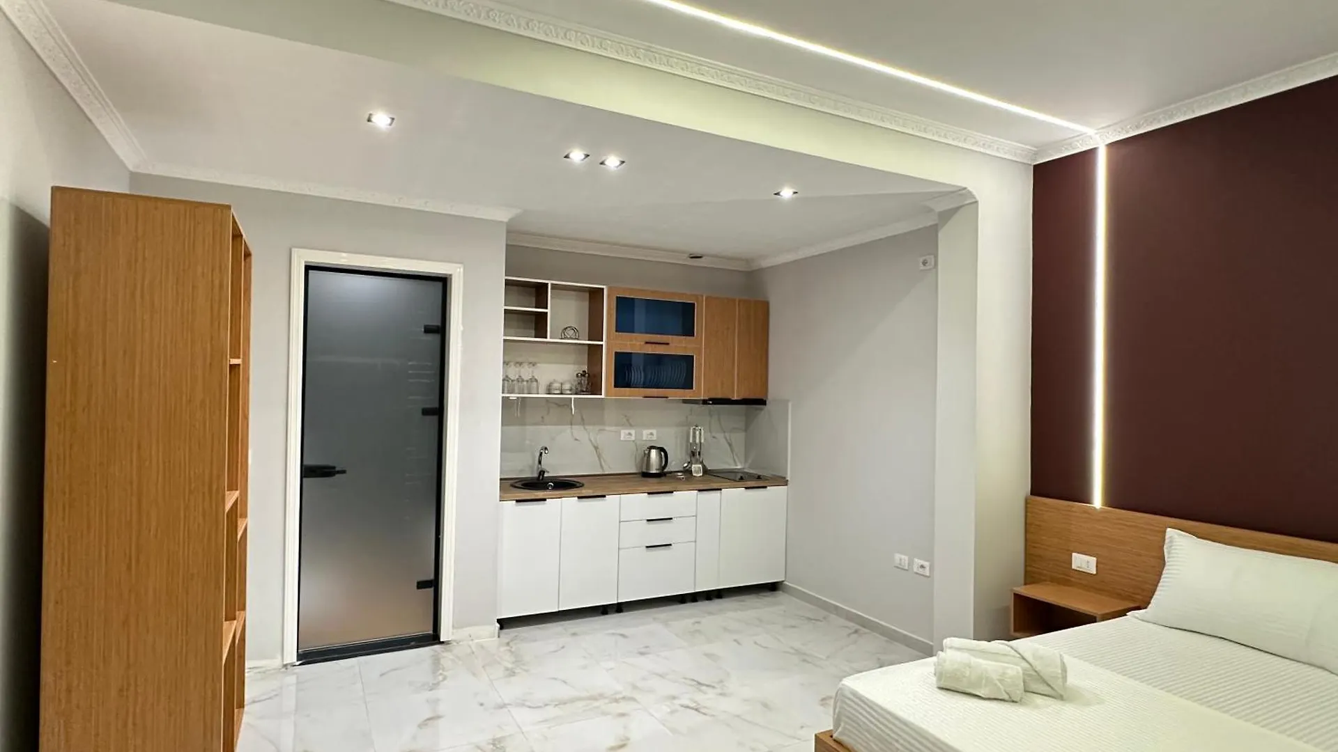 *** Hotell Liel Holiday Vlorë Albanien