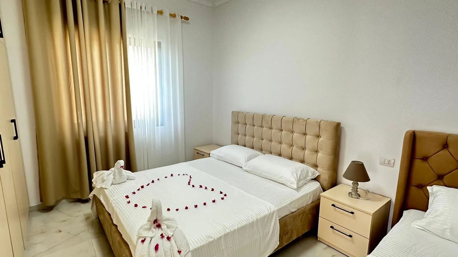 Liel Holiday Vlorë